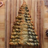 Christmas Tree Pull-Apart Bread Recipe by Tasty_image