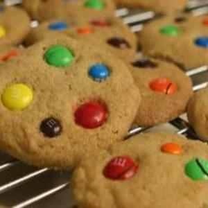 Holly Jolly Peanut Butter Cookies_image