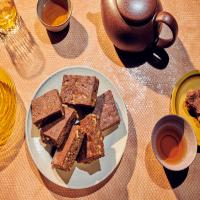 Date-and-Walnut Bars_image