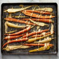 Tahini-Glazed Carrots image