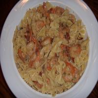 Pasta with Shrimp in Tomato Cream image