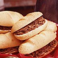 Snappy Barbecue Beef Sandwiches_image