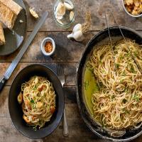 Pasta With Bread Crumbs and Anchovies, Sicilian Style image