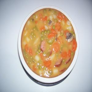 Quick Kielbasa-Bean Soup_image