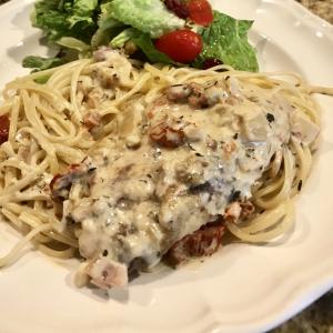 Snapper with Linguine and Citrus Cream Sauce_image