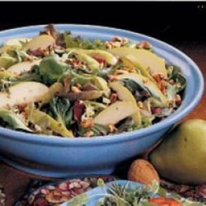 Walnut Pear Salad_image