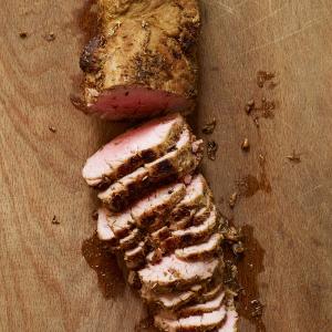 Spice-Crusted Roast Pork Tenderloin | Recipes | WW USA_image