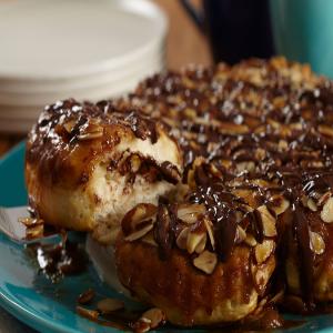 Chocolate Drizzled Nutty Sticky Buns_image