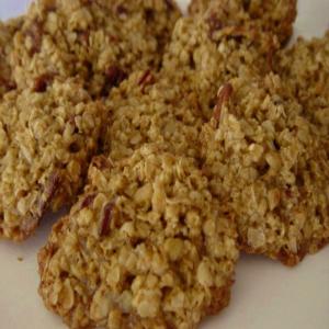 Oatmeal-Pecan Lace Cookies image