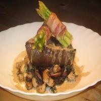Marinated Bison/Buffalo Steaks With a Peppercorn Sauce_image