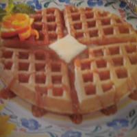Fluffy Waffles With Cinnamon Cream Syrup_image