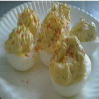 Sweet Pickle and Horseradish Deviled Eggs_image
