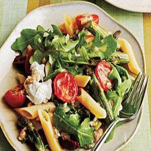 Roasted Asparagus and Tomato Penne Salad with Goat Cheese_image