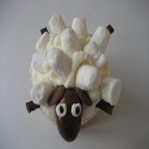 Sheep Cupcakes_image