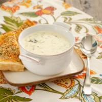 Creamy Spinach Artichoke Soup_image