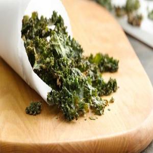 Gluten-Free Kale Chips with Tahini_image