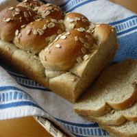 Honey Oatmeal Bread II_image