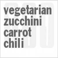 Slow Cooker Vegetarian Zucchini Carrot Chili_image