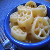 Budget Macaroni and Cheese_image