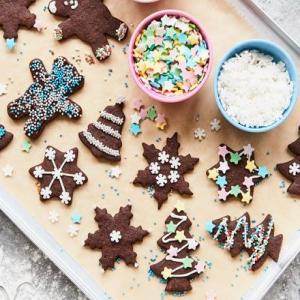 Chocolate Christmas biscuits_image