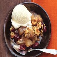 Pear and Dried-Cherry Crisp with Nutmeg-Walnut Streusel image