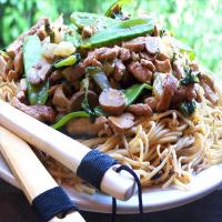 Chow Mein With Shrimp and Pork image