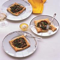 Asparagus and Mushroom Tarts image