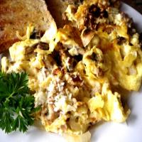 Scrambled Eggs With Mushrooms, Onions and Parmesan Cheese_image