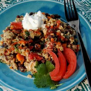 Carrot, Tomato, and Spinach Quinoa Pilaf with Ground Turkey image
