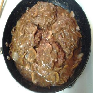 Diane's Salisbury Steaks with Mushrooms and Onions_image