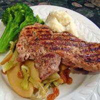 Pork Chops With Cabbage and Apples image