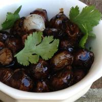 Caramelized Pearl Onions with Balsamic Glaze_image