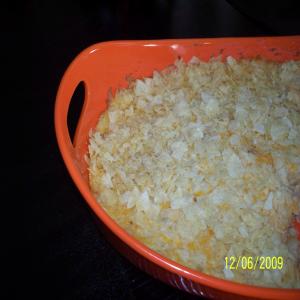 Aunt Dobbie's Cheesy Potatoes_image