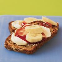 Toasts with Cream Cheese and Fruit image