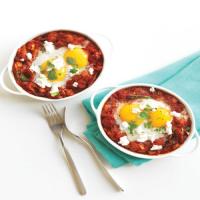 Baked Eggs in Chunky Tomato Sauce_image