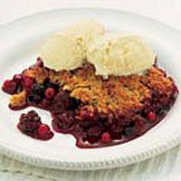 Summer Fruits with Flapjack-style Crumble_image