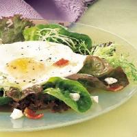 Mixed Greens with Crispy Bacon, Goat Cheese, and Fried Egg_image