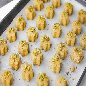 Persian Chickpea Flour Cookies (Nan-E Nokhochi )_image