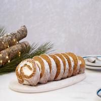 Gingerbread Roulade Cake image