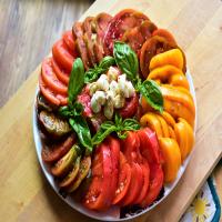 Heirloom Tomato Salad with Mozzarella and Basil image