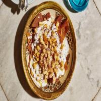 Crispy Pita with Chickpeas and Yogurt (Fattet Hummus) image
