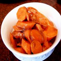 Cinnamon Glazed Carrots image
