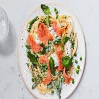 One-Pot Spring Pasta with Smoked Salmon image