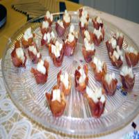 Prosciutto Cups With Apples and Lemon_image