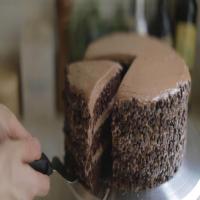 10-Ingredient Cream Cheese Chocolate Cake Recipe by Tasty image