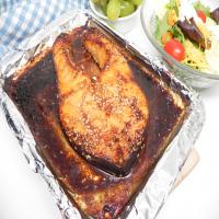 Broiled Salmon with Soy-Ginger Glaze_image