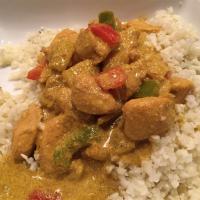 Lewis' Yellow Chicken Curry_image