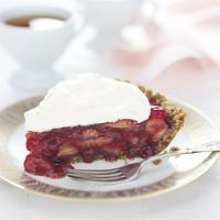 Strawberry Icebox Pie with Almond Crust_image