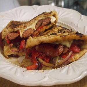 Spicy Sausage Pannini a.k.a. (Beauty in Naan)_image