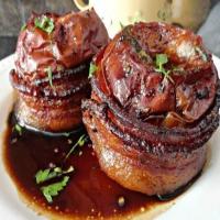 Smoked Bacon Wrapped Red Apple_image